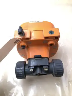 George Fischer 199.021.948 1-1/4″ PVC Air-Operated Diaphragm Valve