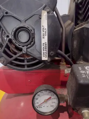 USED HUSKY VT631403AJ