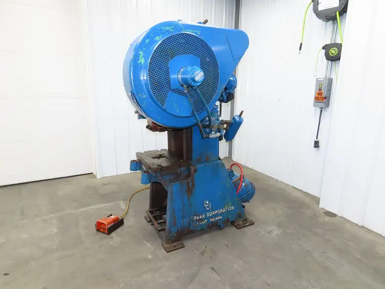 Used L&J _UNKNOWN_ Gap Frame (OBS) Presses Indiana US | Arrow Industrial #609422