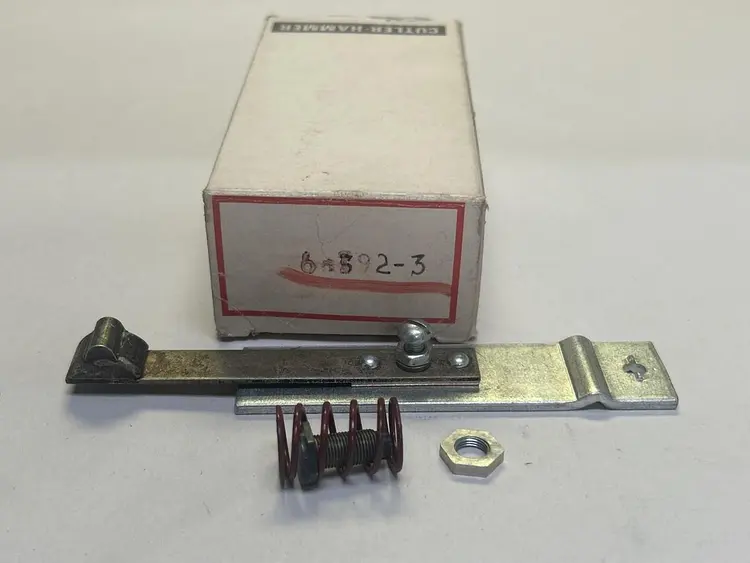 New | in-Stock CUTLER-HAMMER 6-592-3 Miscellaneous Equipment (Electrical & Power) Ohio US | Surplus Asset Holdings #1208976