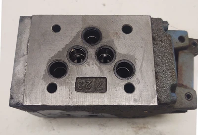 USED Yuken DCG-03-2B3-R-41