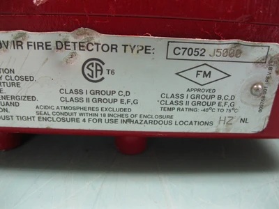 NEW Det-Tronics C7052 J5000