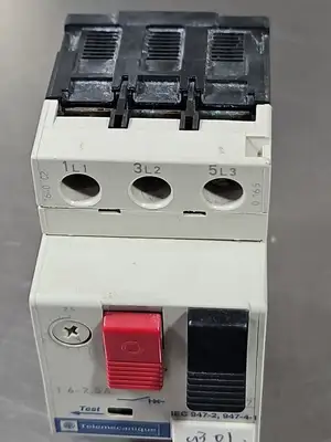 Telemecanique GV2-M07 Motor Circuit Breaker Loc4D4