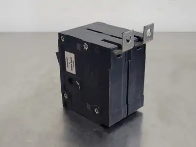 USED CUTLER-HAMMER BAB215