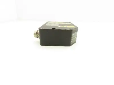 Baumer Electric SCATEC-2 FLDK 110C1002/S42 Laser Copy Counter Sensor