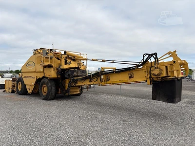 Used 2011 WEILER E2850 Asphalt Pavers California US | Mittry Construction #1363529
