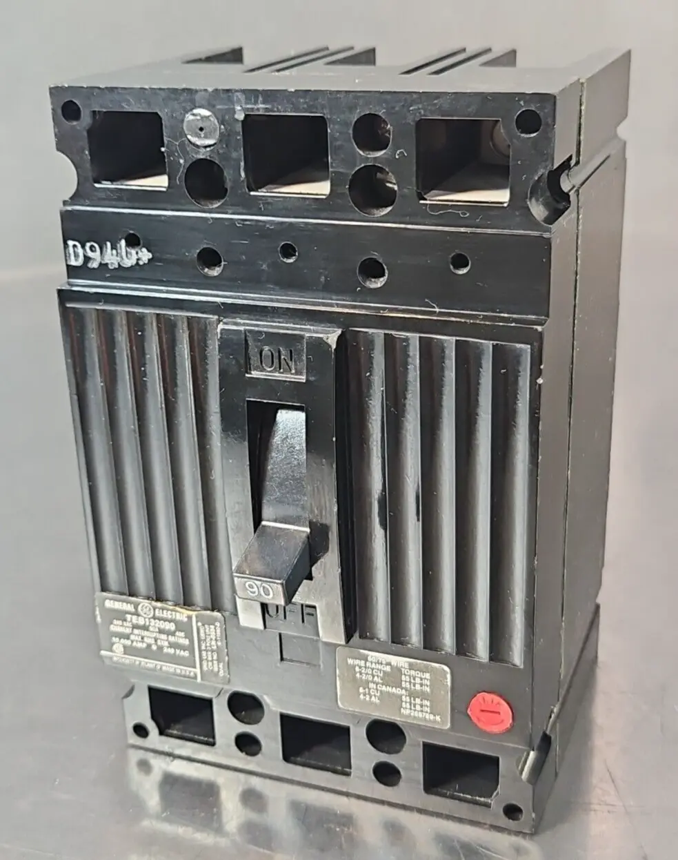 General Electric TEB132090 3 Pole 90A 240VAC Circuit Breaker loc4C14