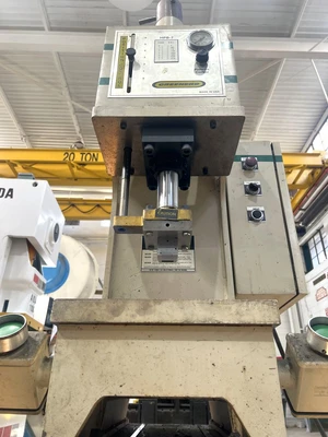 USED 1996 GREENERD PRESSES GREENERD HPB-7 PRESS