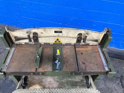 Used DIACRO / HOUDAILLE 36K Sheet Metal Shears Ohio US | HGR 24 #1230611