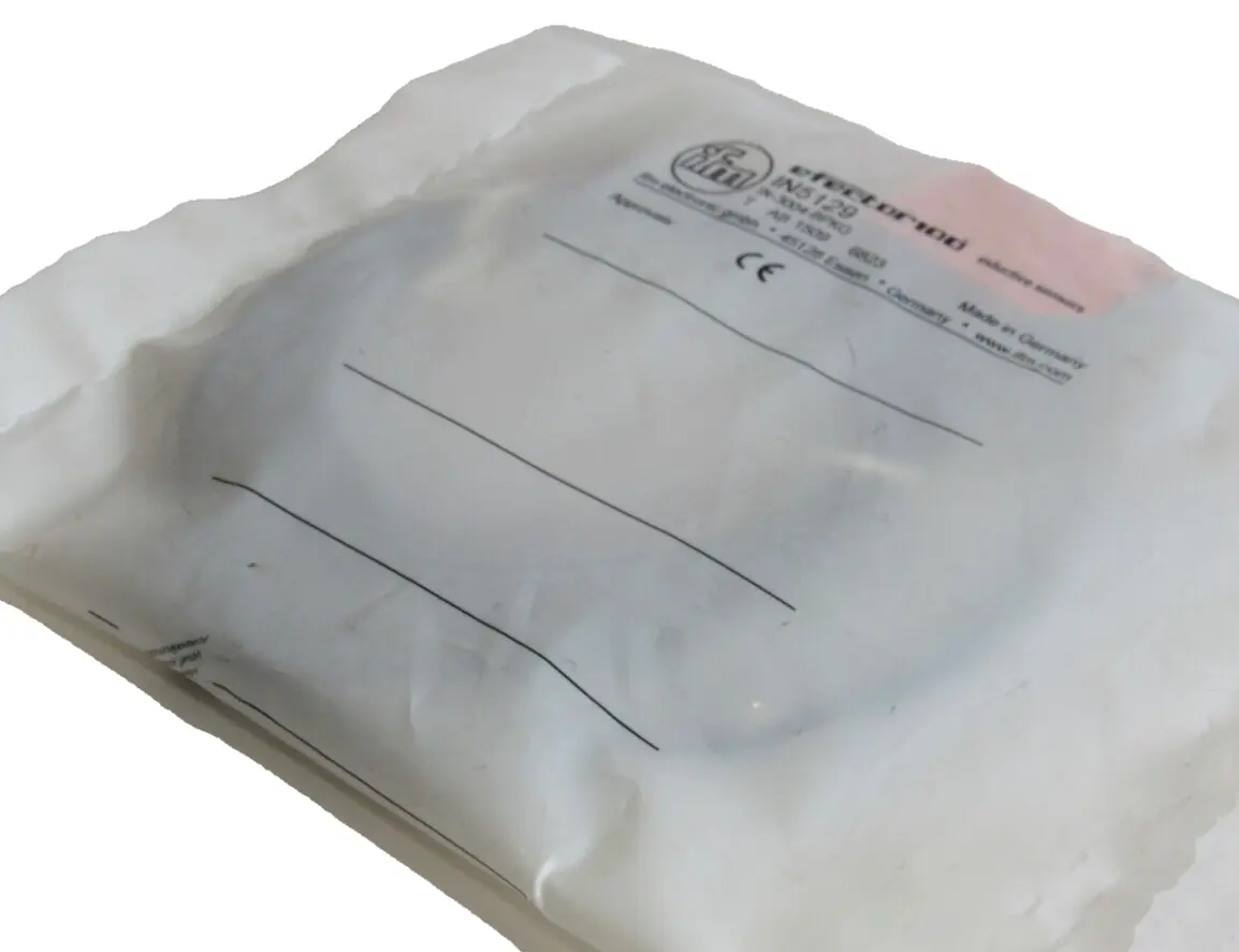 NEW IFM EFECTOR IN-3004-BPKG/IN5129 INDUCTIVE SENSOR IN3004BPKGIN5129