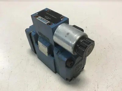 USED REXROTH 4WE6D60/EG24N9K4