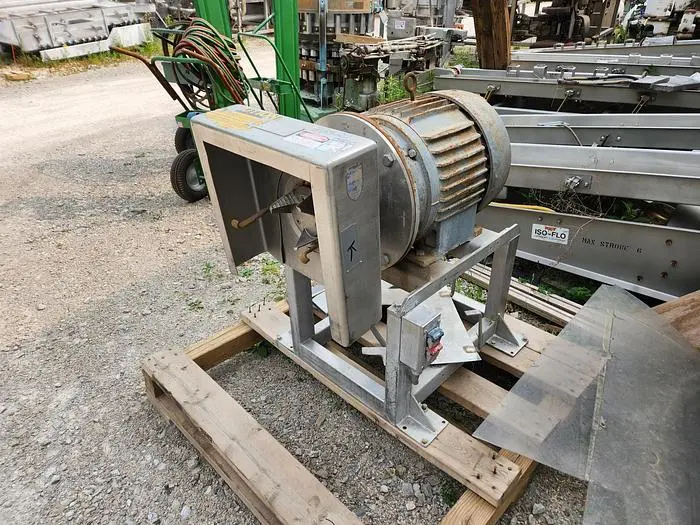 Used URSCHEL LABORATORIES 3640 Mills / Grinders Ohio US | Regal Equipment Inc #219174