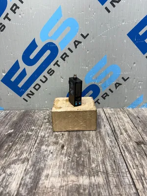 Festo SDE3-D10S-P-HQ4-2P-M8 Electrical/PLC/Automation | ESS Industrial Equipment Sales (1)