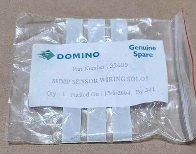 NEW Domino 32609