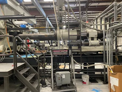 2015 MILACRON VL850-362 Horizontal Plastic Injection Molding Machines | JYC MACHINERY (2)