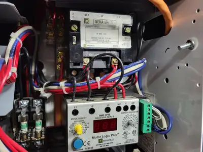 USED SQUARE D MODEL 6