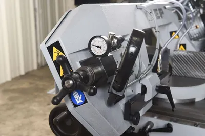 NEW HYD-MECH DM-10