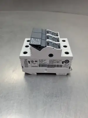 USED Allen Bradley 1492-FB3C30 Ser B Fuse Holder, 30A, 600VAC