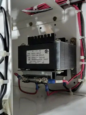 5 hp, 600 Volts, 3-Phase VFD SVX004A1-5A4N1 Bucket for Freedom 2100 MCC Frame