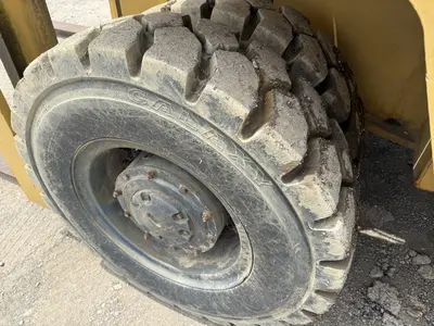 Used 1998 CLARK C500-Y160 DGM Internal Combustion Forklifts: Pneumatic Tire Kentucky US | Proxy Equipment #1385155