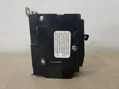 Used SQUARE D QO250 Switchgears British Columbia CA | Lenmark #367158