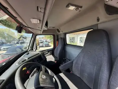 Used 2019 VOLVO VNR64300 Rolloff Trucks California US | Commerce Truck Equipment Sales #1548721
