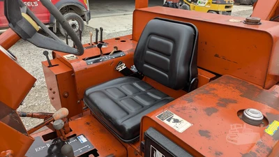 USED 1987 DITCH WITCH 5010DD