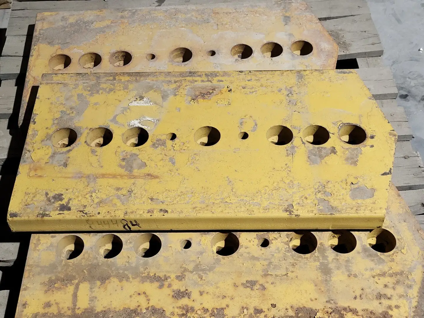 USED CATERPILLAR 6Y-0022