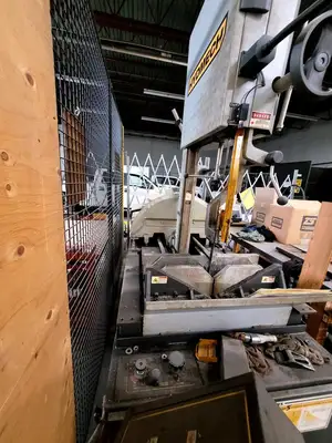 Used 2016 HYD-MECH VW18 Vertical Band Saws British Columbia CA | Lenmark #913329