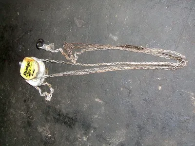 Budgit 1/2 Ton Manual Chain Hoist