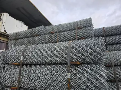 Chain Link Mesh Rolls, 2" x 2", 6 Gauge Galvanized 5' x 30'