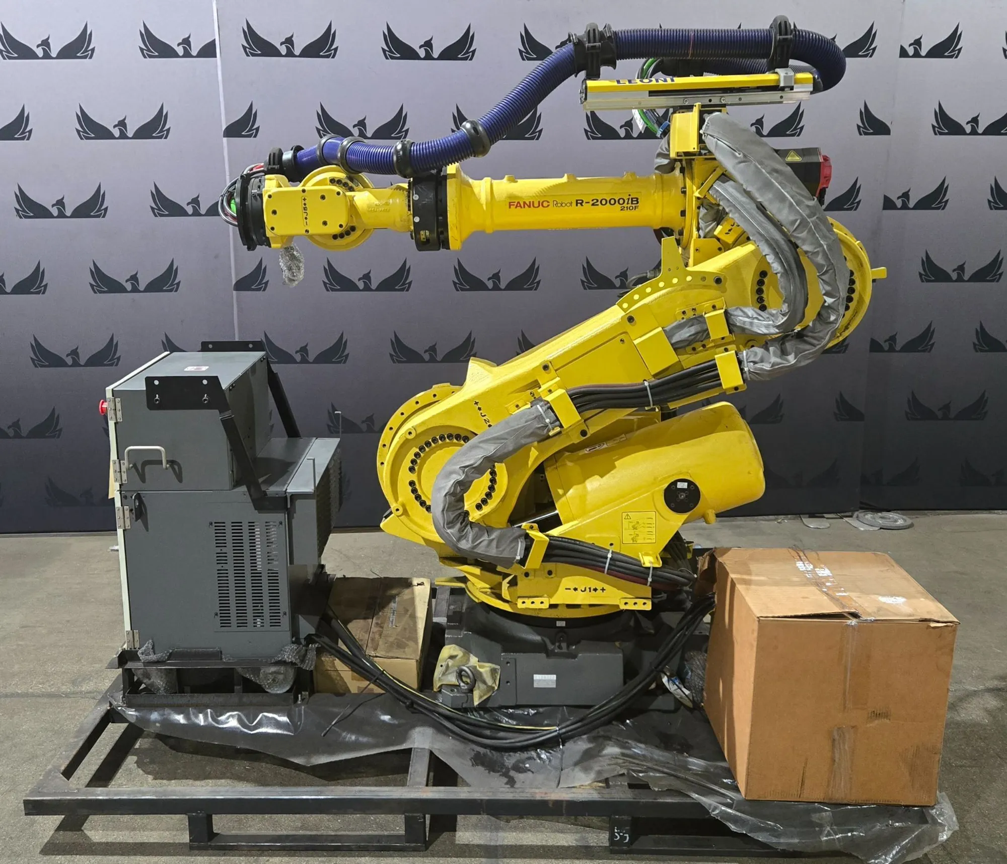 New | in-Stock 2016 FANUC R-2000IB/210F + R30IB Robots Michigan US | iGAM Industrial Marketplace #1176402