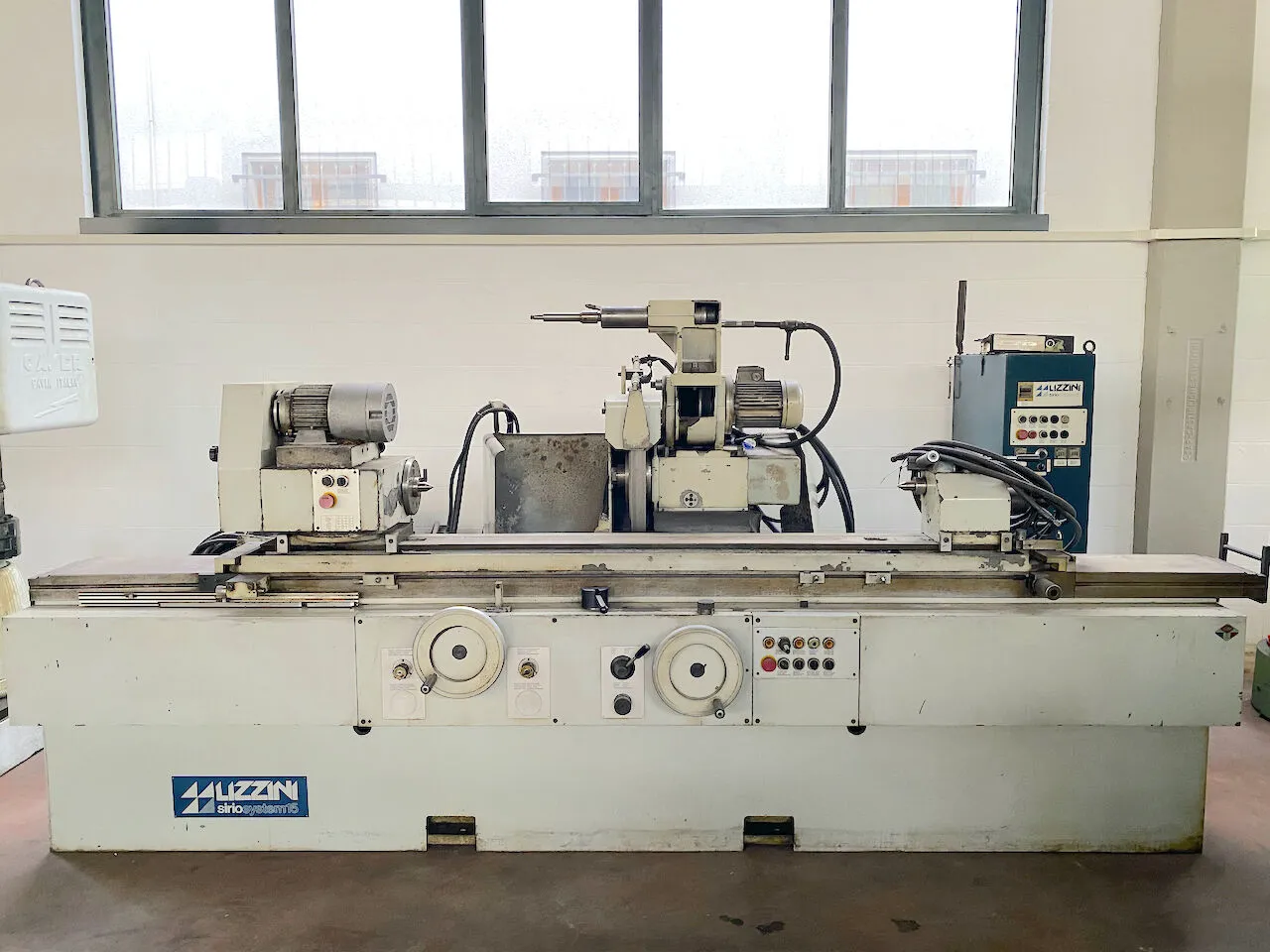 Used LIZZINI SIRIO SYSTEM 15 Universal Cylindrical Grinders IT | Gamba Macchine Srl #1306179