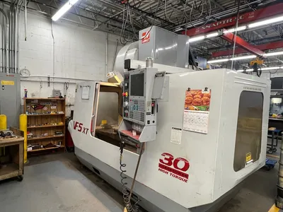 2001 HAAS VF-5/50 XT Vertical Machining Centers | Machinery Resources International (2)