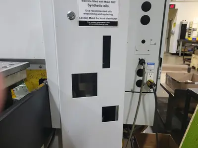 Used 2012 HAAS VF-4 Vertical Machining Centers Illinois US | Aucto #1421902