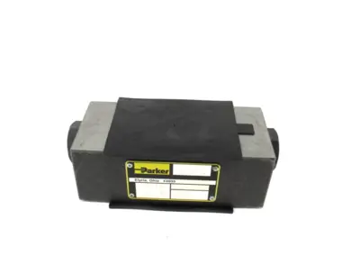 NEW PARKER CPOM3AAN CHECK VALVE 3000PSI