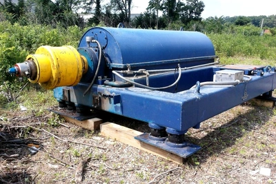 (3) Humboldt CP 4-01.1 (30 x 98) decanters, 1.4462 SS.