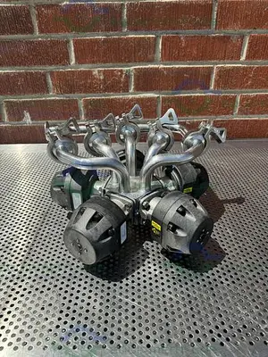USED 5 ITT PURE FLO ADVANTAGE STAINLESS STEEL DIAPHRAGM VALVE W/ 1" SANITARY FITTINGS