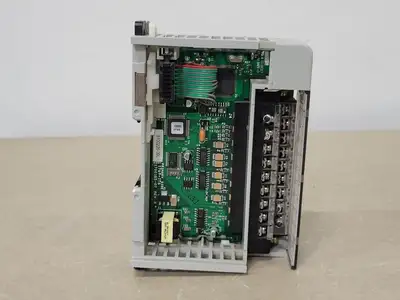 USED ALLEN-BRADLEY 1769-IT6