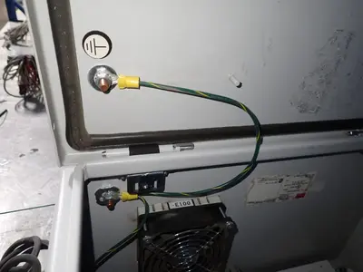 USED SICK 2099381
