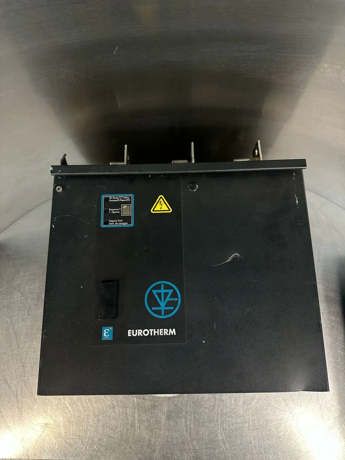 Eurotherm TC3000 Power Control Drive 500A 4-20mA DC 240V 47-63Hz (8.5.7)