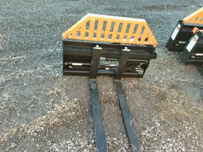WOLVERINE 48" POWER ADJUSTIBLE FORKS