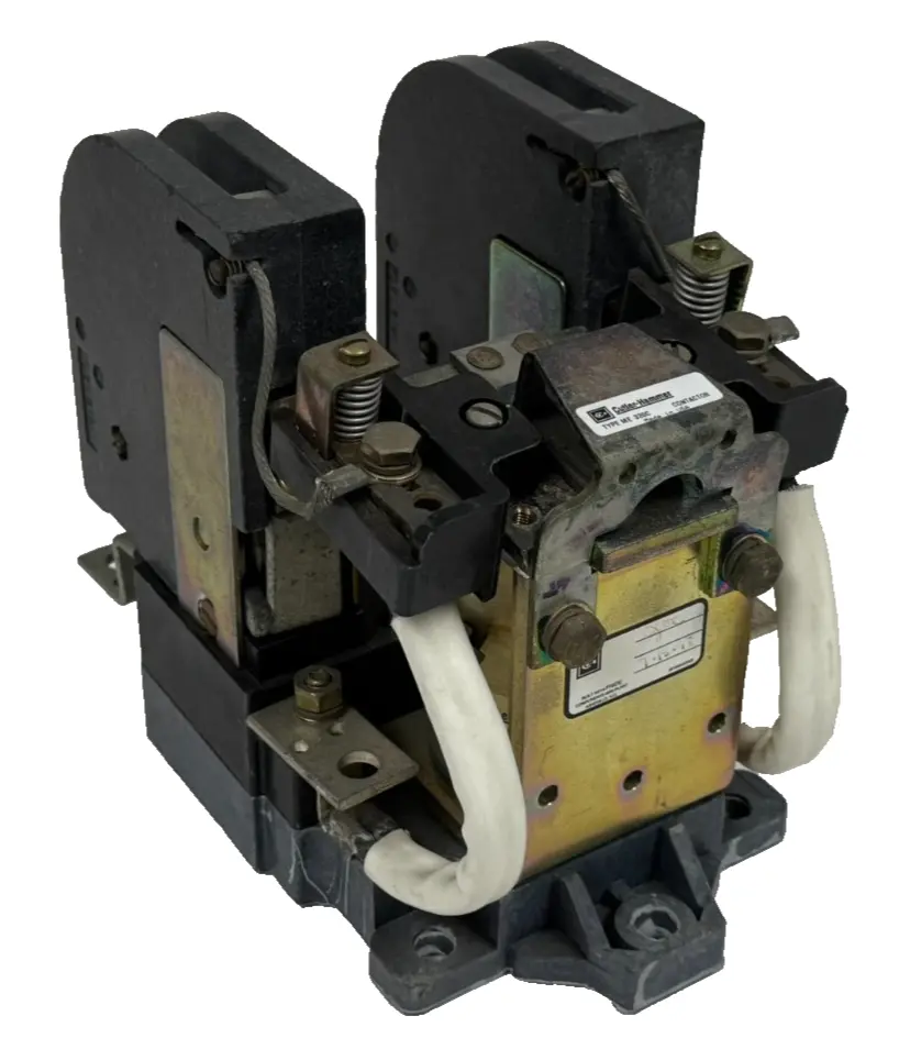 NEW CUTLER-HAMMER ME-320C CONTACTOR 125VDC ME320C
