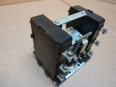 USED CUTLER HAMMER 9575E12-1