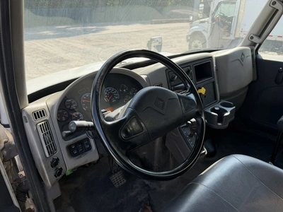 Used 2018 INTERNATIONAL 4300 SBA4X2 Box trucks Indiana US | Miedema Asset Management Group #1414682