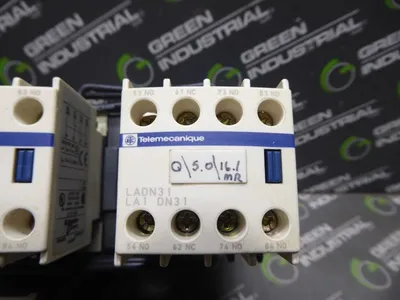 7.5 HP Telemecanique LP1 D0901 Reversing Contactor Assembly 1000V 8kV Used