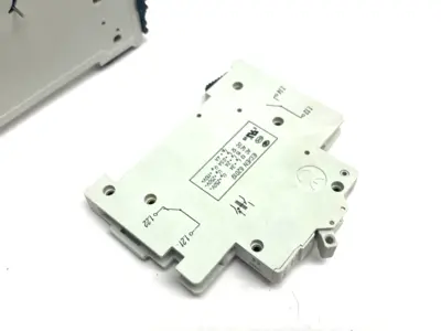USED EATON MOELLER AUXILIARY CONTACT AC15 250VAC