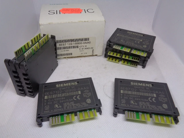 NEW SIEMENS 6ES7 122-1BB00-0AA0