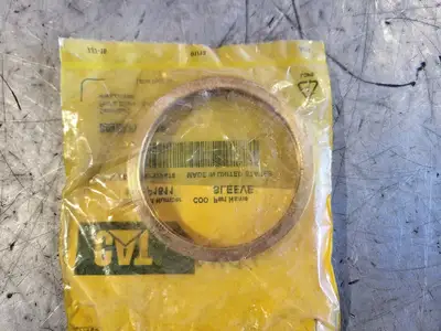 NEW CATERPILLAR 4P1511