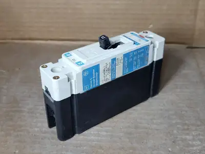 Used CUTLER-HAMMER FD1020 Switchgears British Columbia CA | Lenmark #1438570
